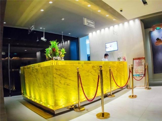 Jinjiang Inn Nanjing Road Pedestrian Streeteast Asia Hotel Shanghai Exterior photo